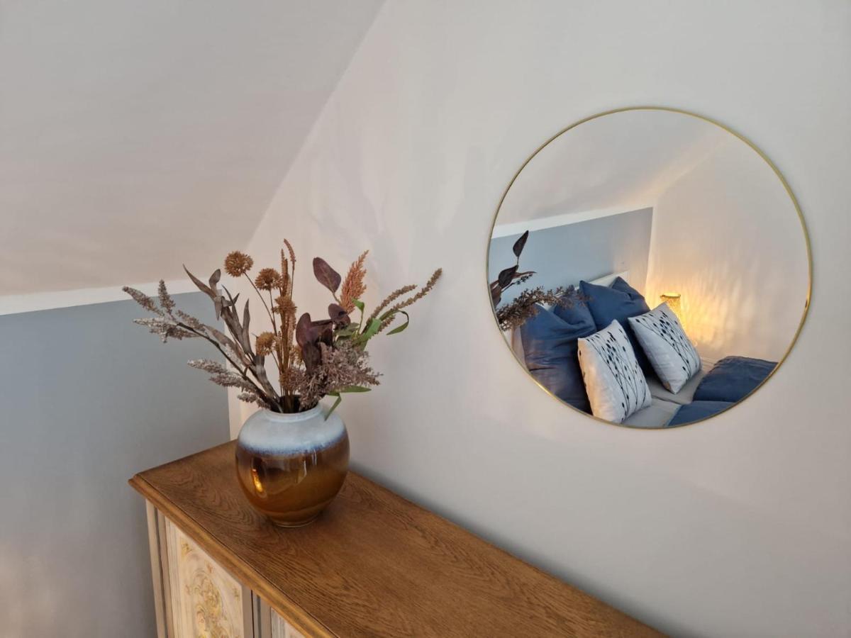Gemuetliche Familienwohnung In Der Naehe Des Nordparks Und Des Norparkcenters! 빌레펠트 외부 사진